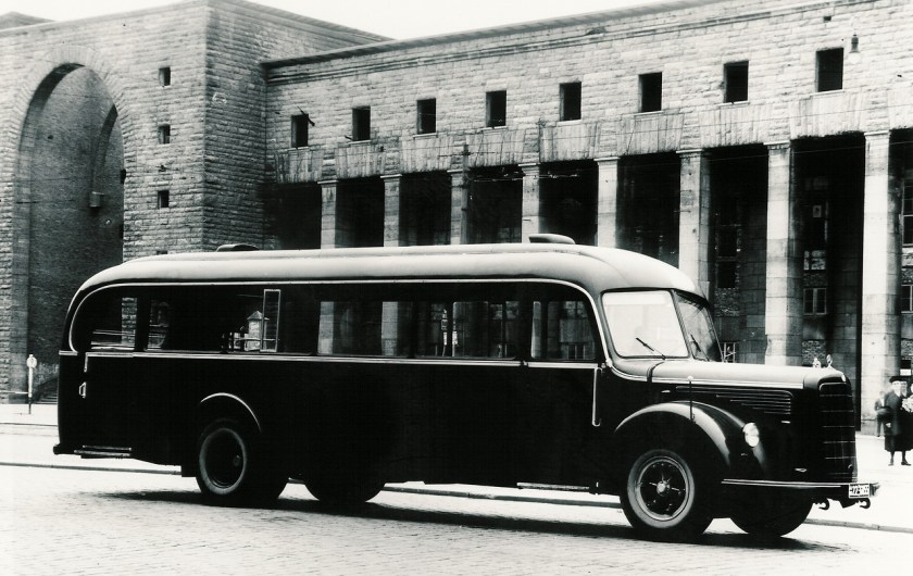 Mercedes-Benz Bus History - PART I (17)