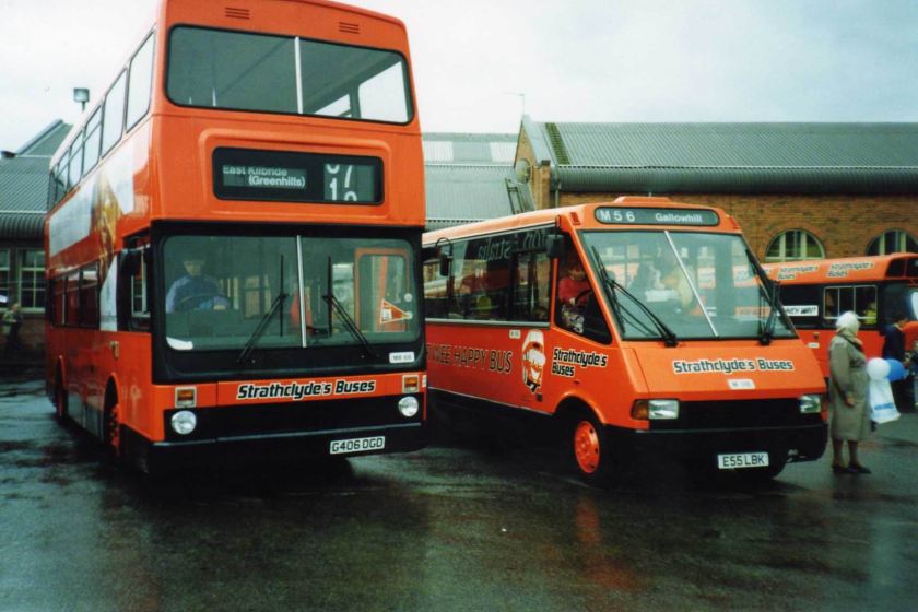 Strathclyde Buses MCW Metrobus MB68 G406OGD and MCW Metrorider M115 E55LBK (MYC1974)