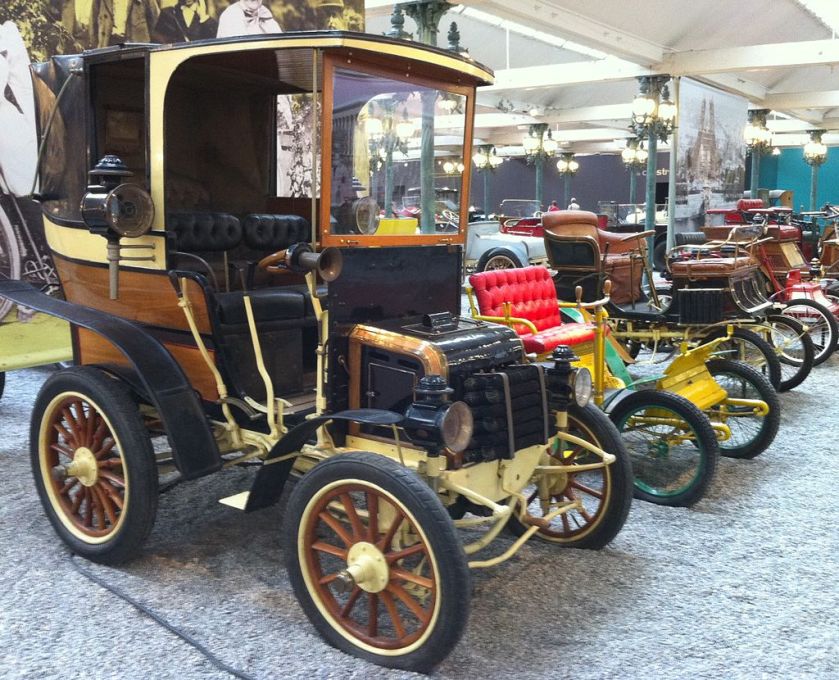 11 1898 Panhard-Levassor Landaulet type AL