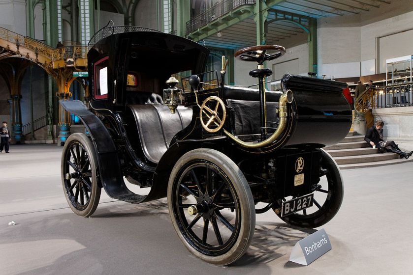 14 1901 Panhard et Levassor 2,4 litres Phaéton à conduite avancée Carosserie Kellner
