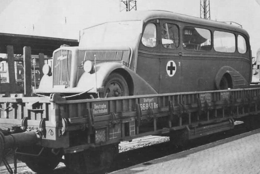 1938 Opel Blitzbus35 luxurious train