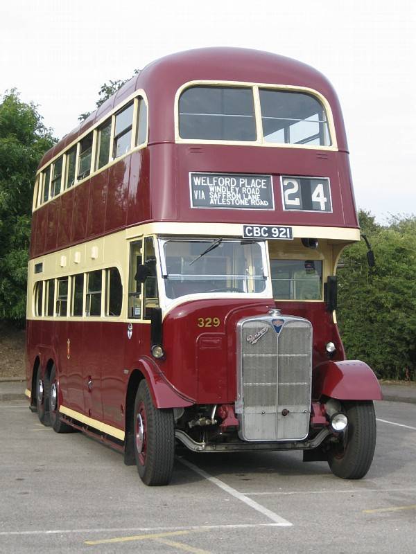 1939 AEC Renown with Northern Counties H32-32R body