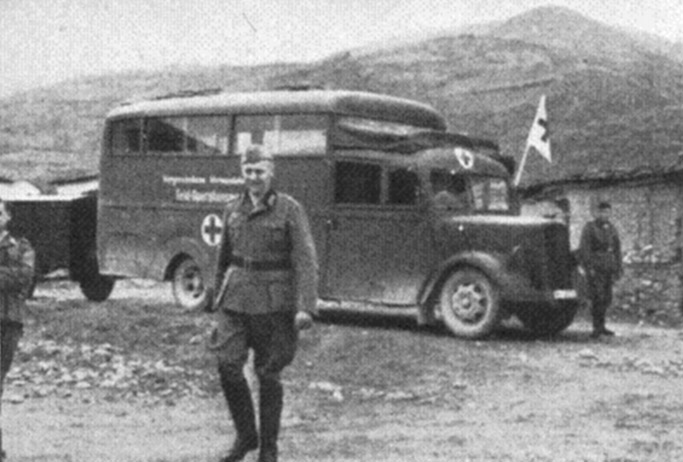 1939 Opel Blitzbus 83 operationsroom