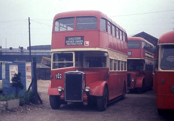 1947 Leyland Titan PD2-1 with Northern Counties L27-26R bodywork.