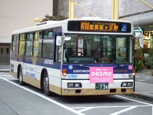 31 Keio_Bus_M503
