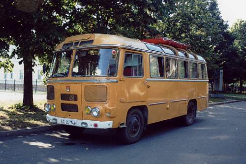 PAZ 672 buss