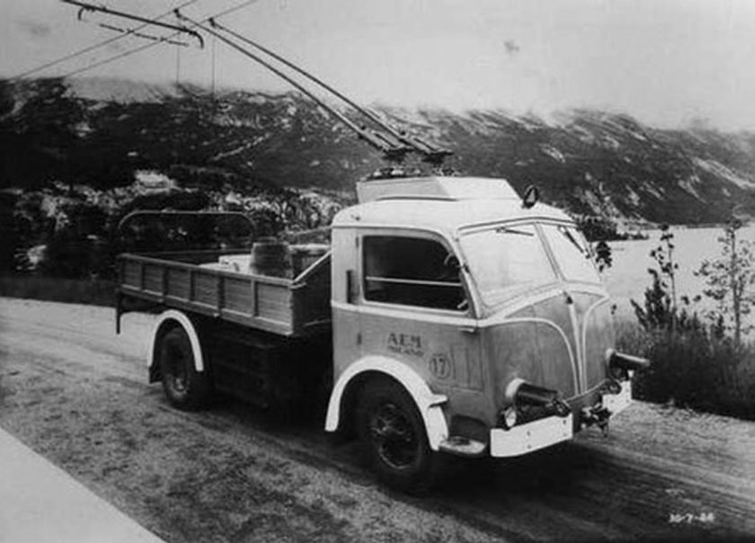 Pegaso trolley truck at the Valtellina Dam Project