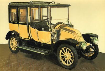 1909 Renault 15-22 kw Limousine