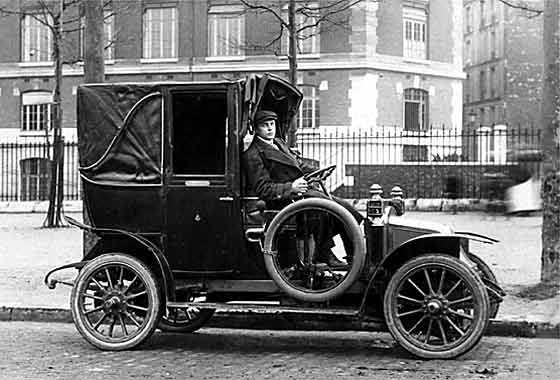 1911-renault-ag-taxi