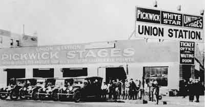 1922 Pickwick stage 01