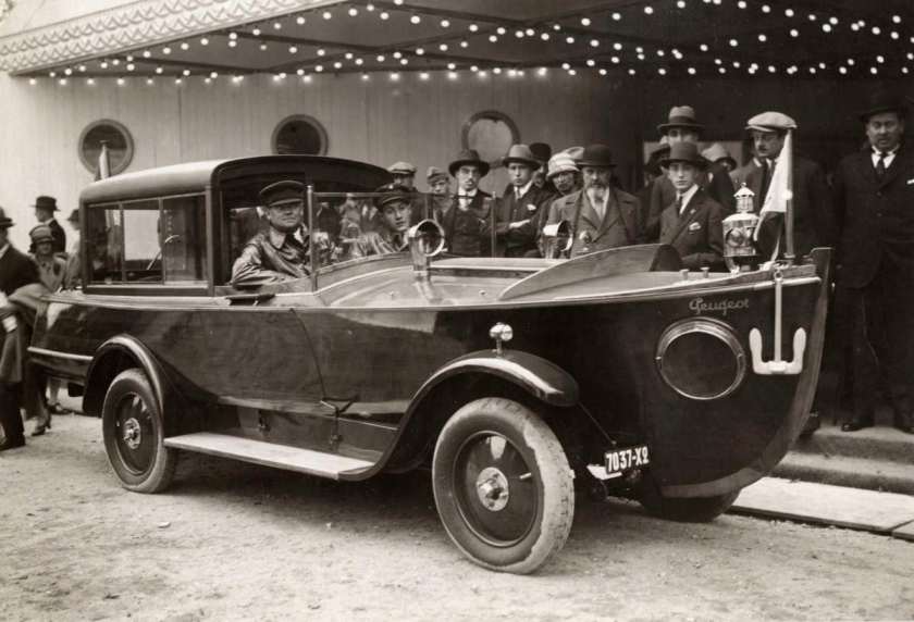1926 Peugeot gebouwde amfibie-voertuig  Frankrijk