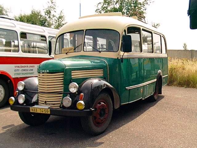 1947 Autobus PRAGA, RND