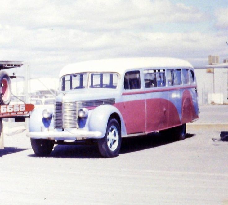 1950 REO Car Company Diamond T or Reo Bus
