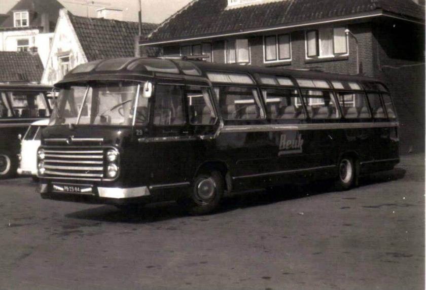 1957 Roset Beuk Volvo+ 29