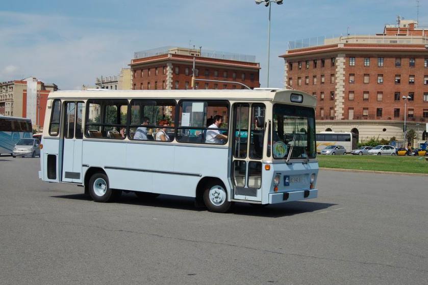 1981 Microbús Pegaso-Sava 5720 de 1981, carrossat per Unicar