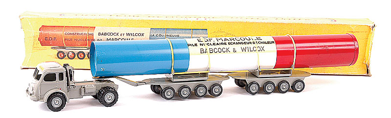 Renault Articulated Truck with pipe load Babcock & Wilcox
