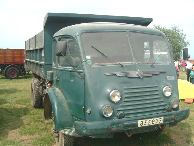RENAULT FAINEANT