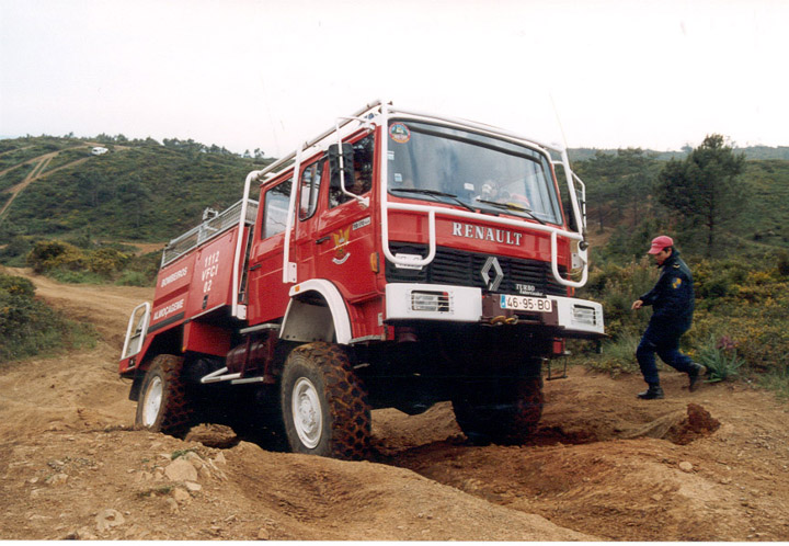 Renault Fire brigade Almocageme Portugal