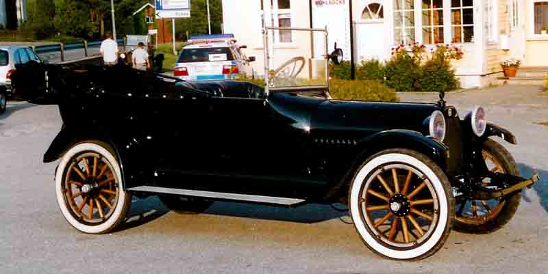 1916 Studebaker Touring