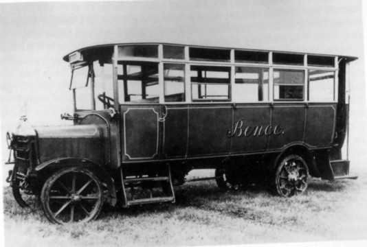 1918 One of Bence's early Longwell Green built buses BS30