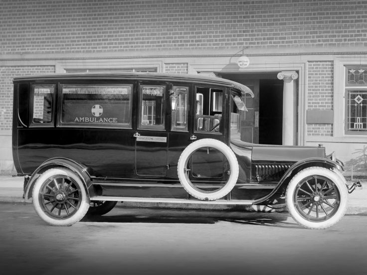 1918 Studebaker Ambulance by Armstrong & Hotson emergency