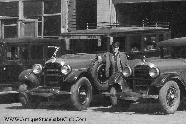 1928 Studebaker Bus at the Battle Creek Sanitarium a