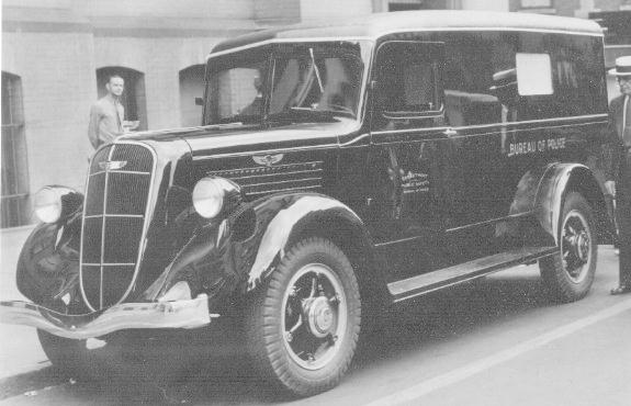 1936 studebaker 2T233 Police