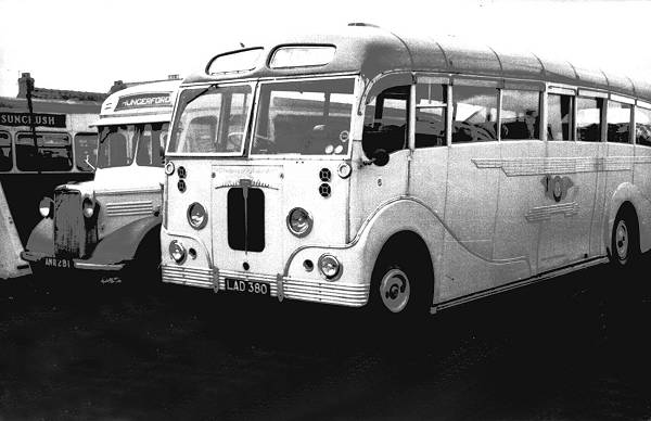 1951 Daimler LAD380 was a CVD6SD with Heaver FC40C body