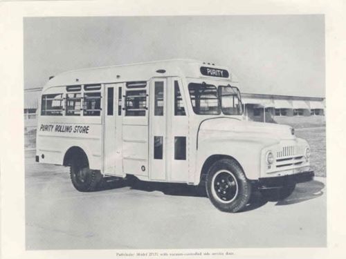 1953 International Superior Bus Factory Photo Sheet