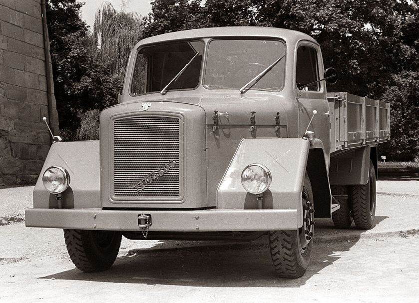 1957 TAM 4500
