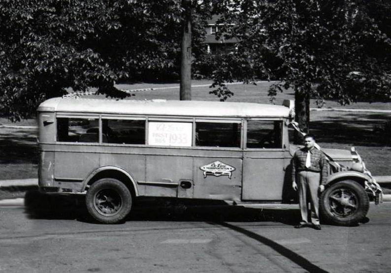 1928 white coache mod