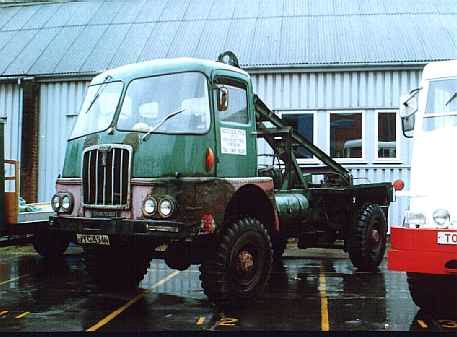 1945 Thornycroft Nubian timber truck