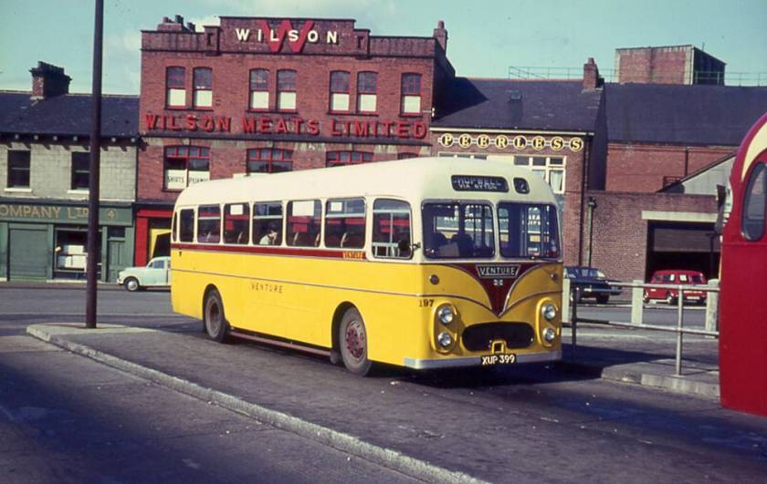 1958 Albion Aberdonian MR11N XUP399 with Willowbrook DP41F body