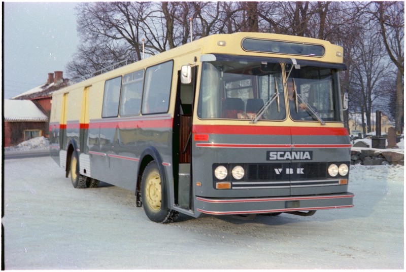 1979 Scania BF111-63 kombinertbuss  mod med M42-karosseri fra VBK