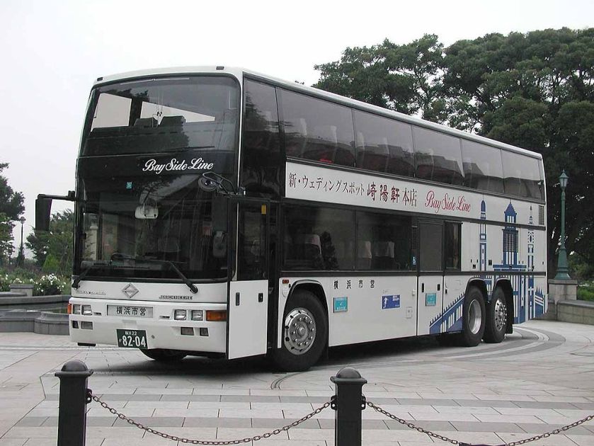 Stadsbus van Yokohama Jonckheere Monaco.
