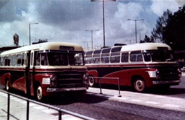 Van Gog 59 oorspronkelijke kleuren. Links de 59 en rechts de 49 Rotterdam CS 1962