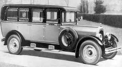 1926 Pontiac-Henney-amb-400