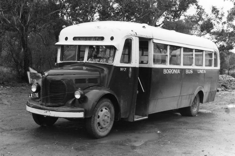 1933 REO BBL7 Dysons Bus Service