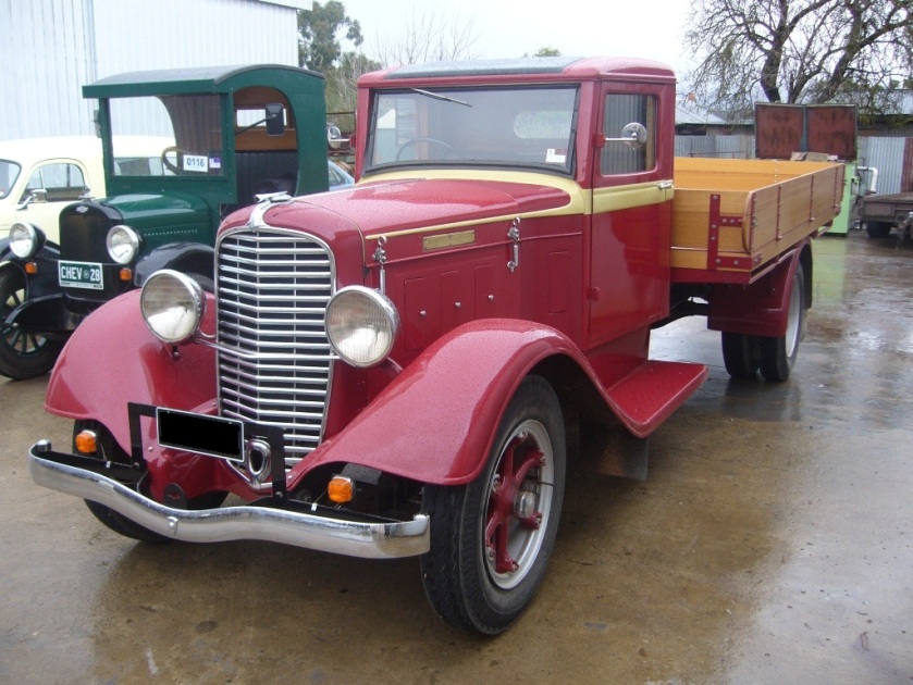1934 Diamond-T Truck