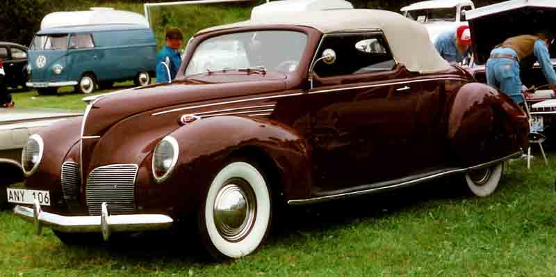 1938 Lincoln-Zephyr V-12 Convertible Coupé
