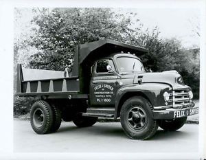 1953-Diamond-T-622-Dump-Truck-Factory