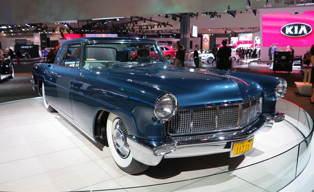 1958 lincoln-classic-cars-la-auto-show