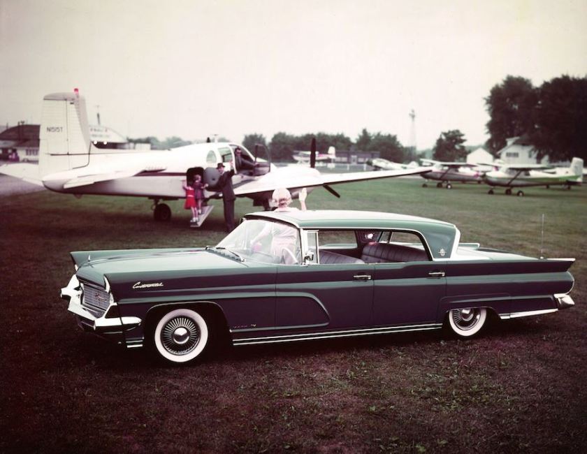 1959 Lincoln Continental Mark IV Landau