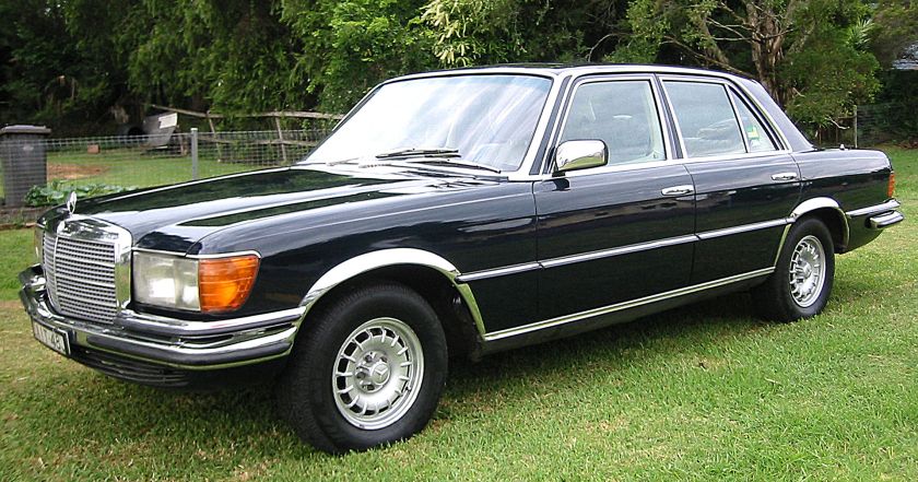 1972-80 Mercedes_Benz_W116_MidnightBlue