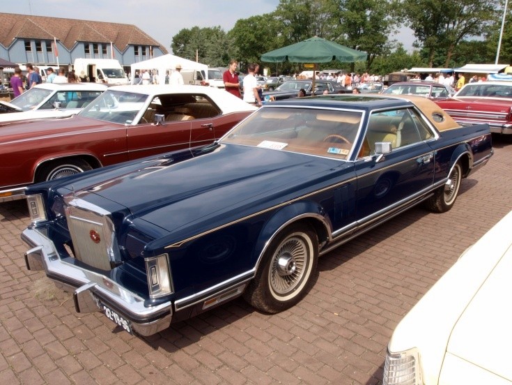 1976 Lincoln Continental Mark V