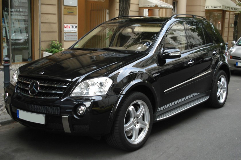 2013 Mercedes Benz Black ml63amg