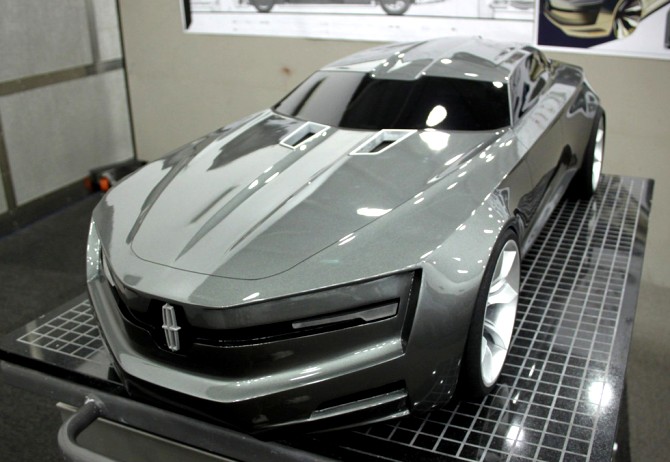 2015 Lincoln-MKF Concept