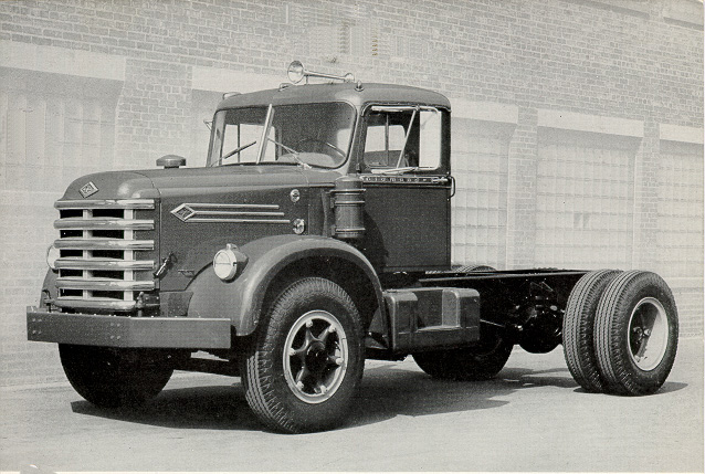 Diamond T Diesel Series 923DB, with set back front axle