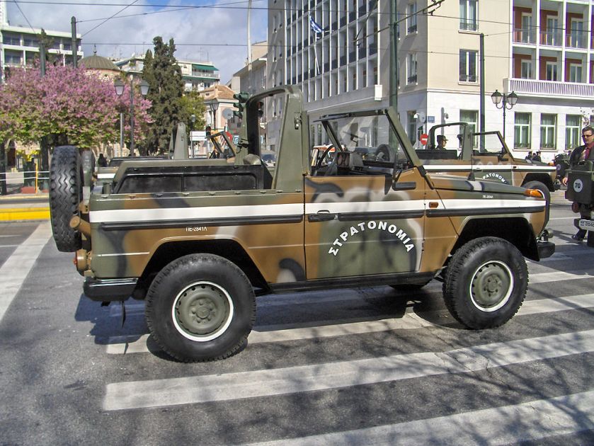 Hellenic_Army_-_Mercedes-Benz_G-Class_-_7211