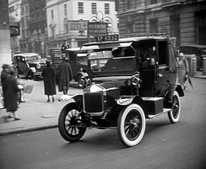 1909 Unic taxi a